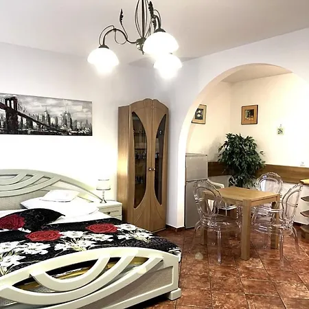 Reksor, Kominkowy Apartamento *